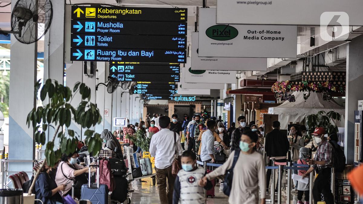 Mulai 1 Agustus, 50 Persen Penerbangan di Bandara Halim Perdanakusumah Pindah ke Soekarno-Hatta