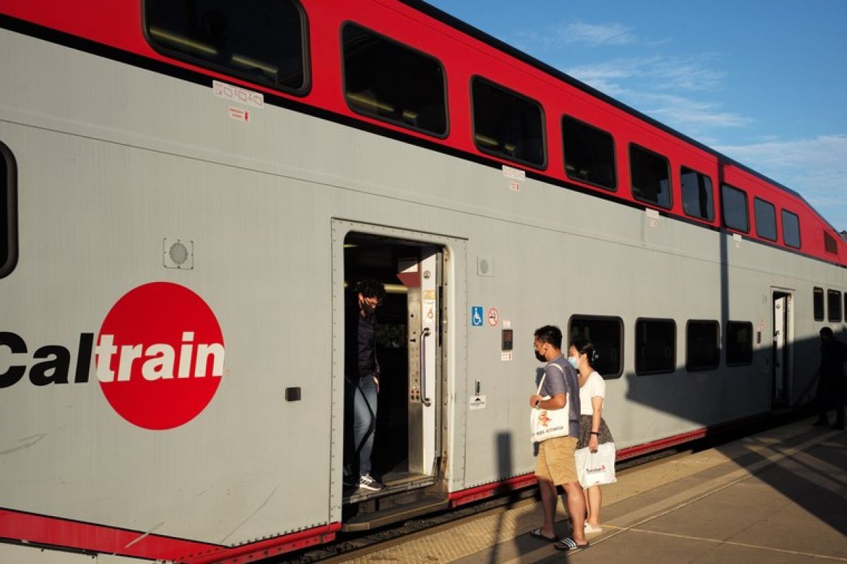 Senat AS Sahkan RUU Pajak dan Belanja Trump Senilai USD 3,3 Triliun di Tengah Kontroversi Sengit